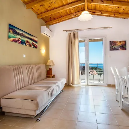 Evrika アパート *